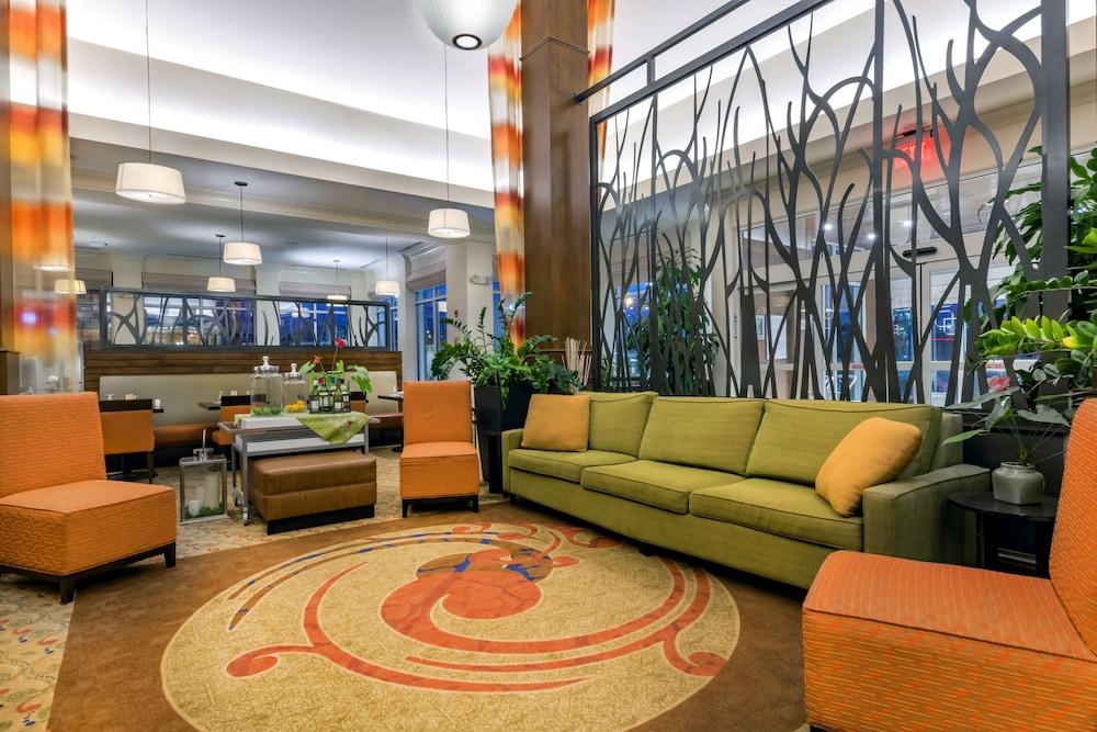 Hilton Garden Inn Devens Common Eksteriør bilde