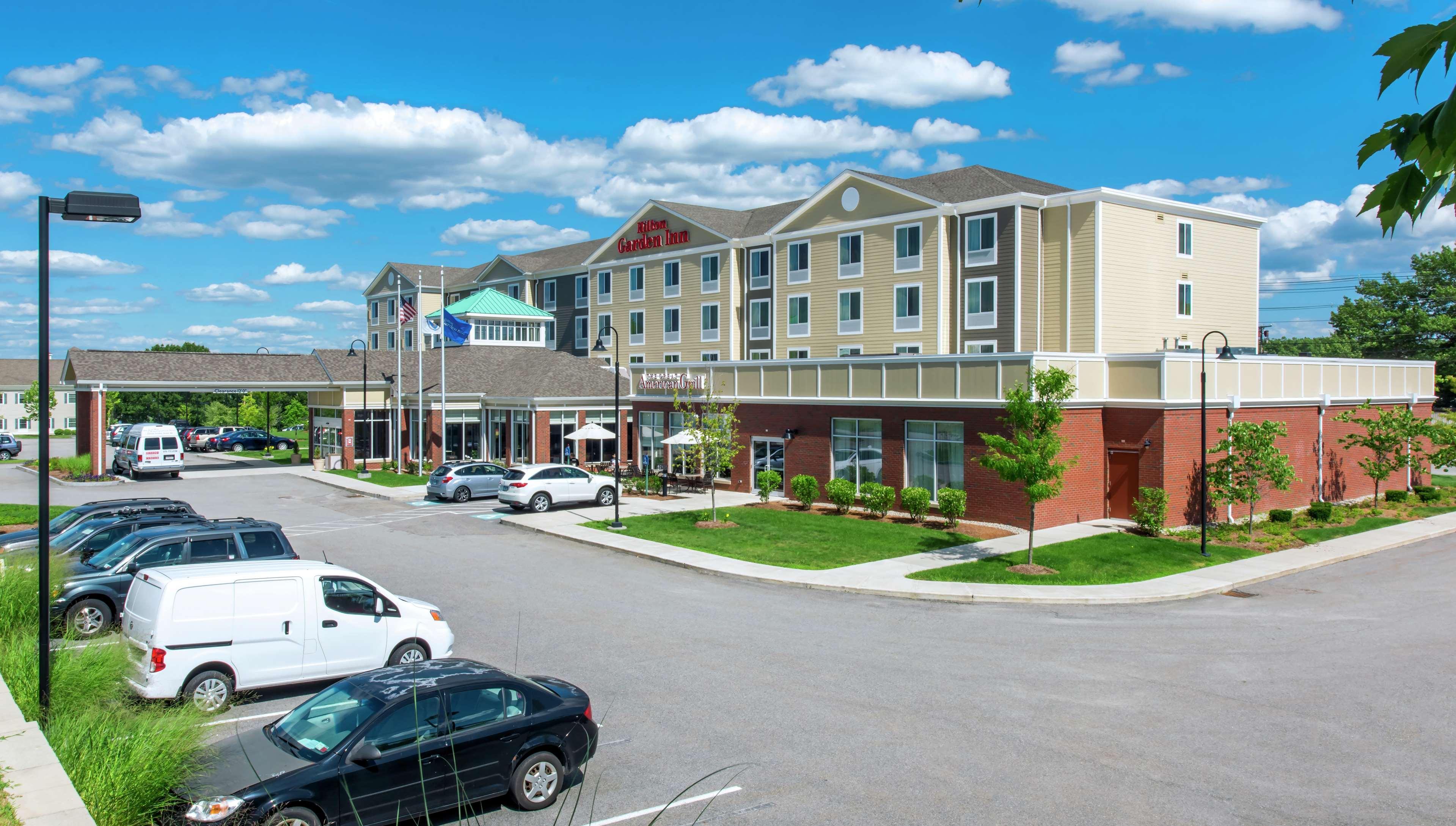 Hilton Garden Inn Devens Common Eksteriør bilde