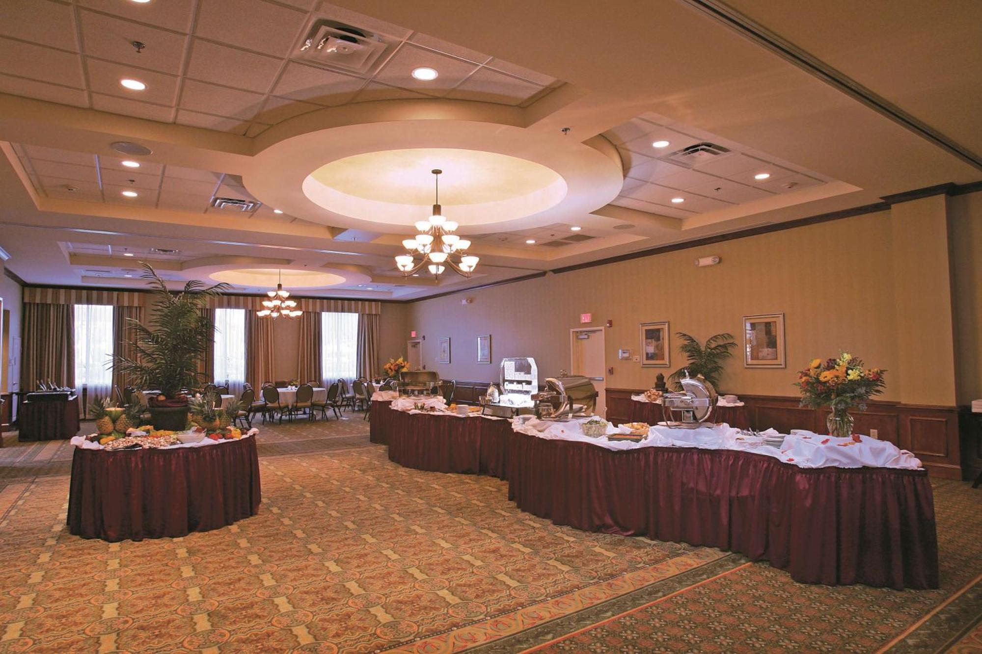 Hilton Garden Inn Devens Common Eksteriør bilde