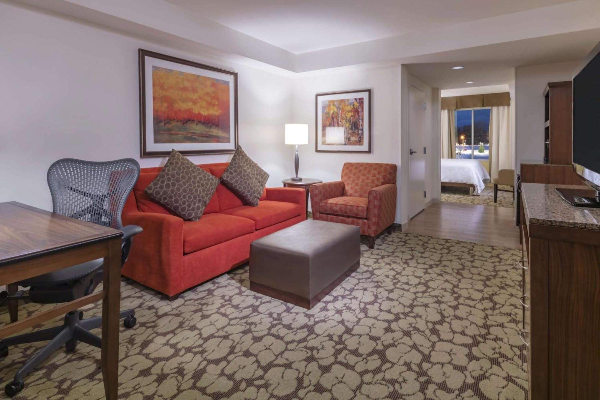 Hilton Garden Inn Devens Common Eksteriør bilde