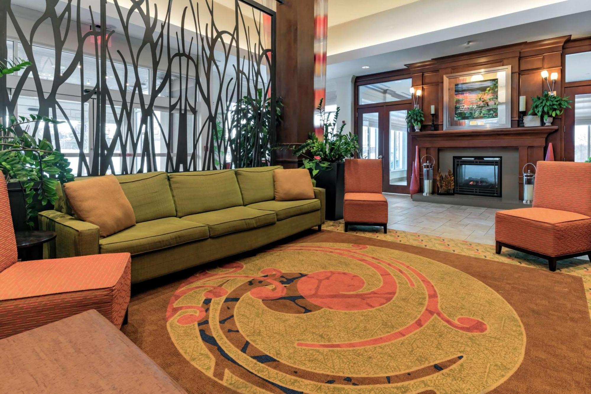 Hilton Garden Inn Devens Common Eksteriør bilde